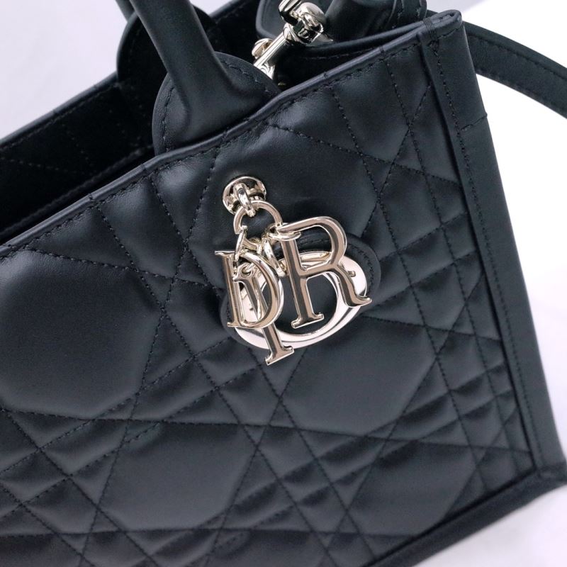 chr1st1an D10r shopping bags